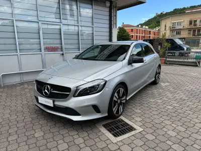 Usata Mercedes A200 Executive 136 CV (100 kW) 2017 Argento Berlina