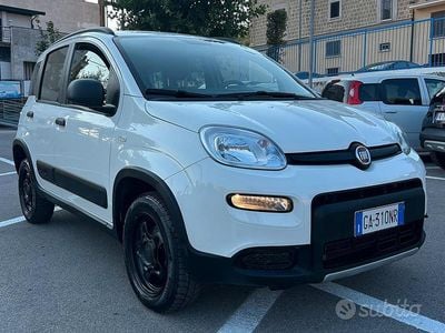 Usata Fiat Panda 4x4 85 CV (62 kW) 2020 Bianco Utilitaria