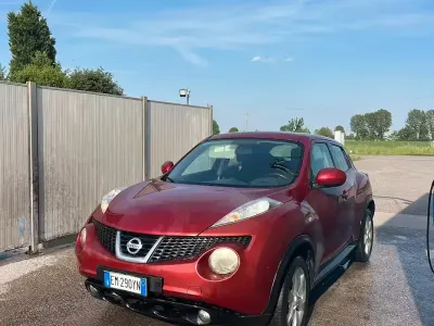 Usata Nissan Juke 110 CV (80 kW) 2012 Rosso SUV