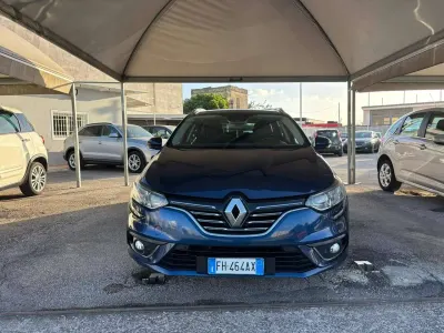 Occasion Renault Mégane GrandTour Bose Edition 110 PK (80 kW) 2017 Blauw Stationwagen