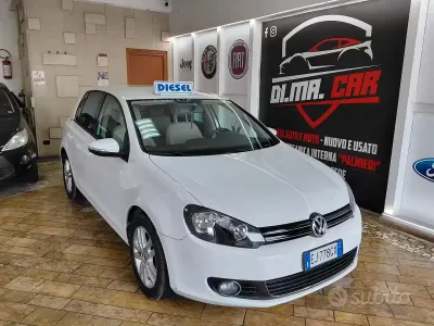 Begagnad VW Golf VI Highline 140 HK (102 kW) 2011 Vit Halvkombi