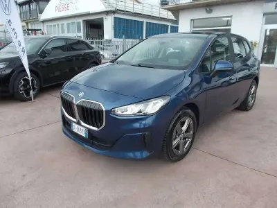 Usado BMW 223 Active Tourer 197 HP (144 kW) 2023 Azul Monovolume