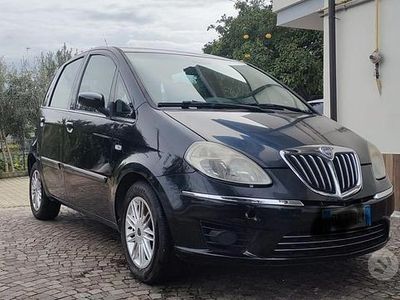 Usata Lancia Musa 2010 Nero Monovolume