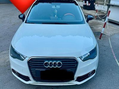 Usata Audi A1 105 CV (77 kW) 2011 Bianco Utilitaria