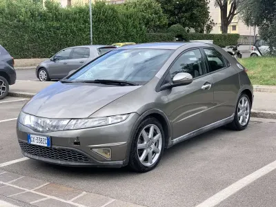 Usata Honda Civic Comfort 140 CV (102 kW) 2008 Berlina
