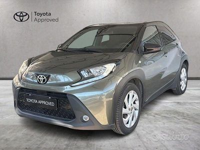 Usata Toyota Aygo X Trend 72 CV (52 kW) 2022 Verde SUV