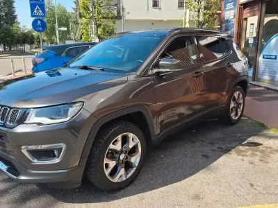 Usata Jeep Compass Limited 140 CV (102 kW) 2019 Grigio SUV