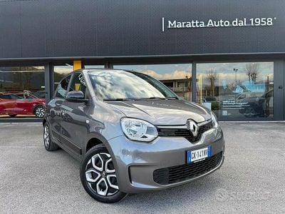 Usata Renault Twingo Life 65 CV (47 kW) 2022 Grigio Utilitaria