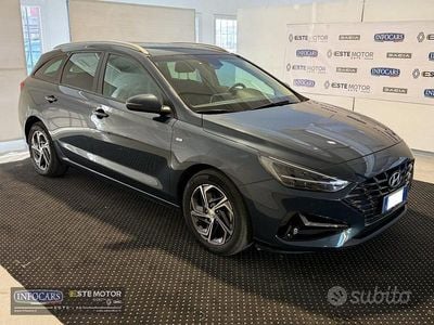 Usata Hyundai i30 Prime 120 CV (88 kW) 2023 Blu metallizzato Station wagon