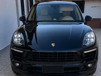 Usata Porsche Macan 250 CV (183 kW) 2015 Nero SUV