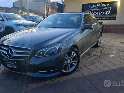 Usata Mercedes E350 Premium 258 CV (189 kW) 2015 Grigio Berlina
