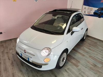 Usata Fiat 500 Lounge 75 CV (55 kW) 2010 Blu Berlina