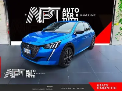 Begagnad Peugeot 208 GT 102 HK (75 kW) 2022 Blå Halvkombi