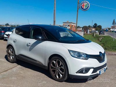 Usata Renault Scénic IV 110 CV (80 kW) 2018 Bianco Monovolume