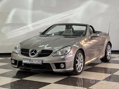 Begagnad Mercedes SLK280 AMG 231 HK (169 kW) 2006 Grå Cab
