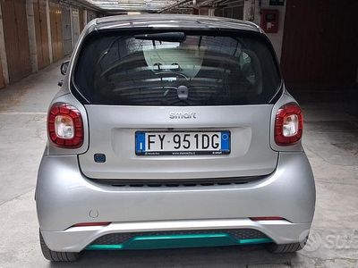 Begagnad Smart ForTwo Coupé Brabus 52 kW (71 HK) 2020 Grå Halvkombi