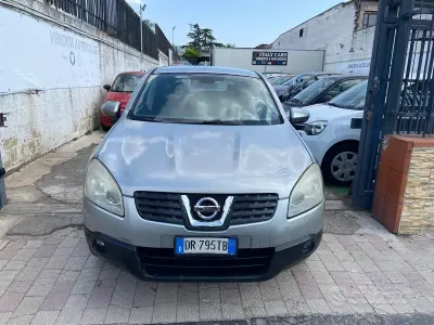 Usata Nissan Qashqai Visia 103 CV (75 kW) 2008 Grigio SUV
