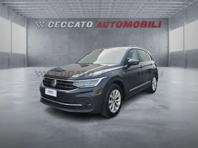 Usata VW Tiguan Life 150 CV (110 kW) 2023 Grigio SUV