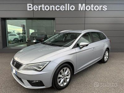 Usata Seat Leon ST Style 116 CV (85 kW) 2019 Grigio Station wagon
