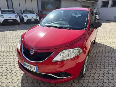 Usata Lancia Ypsilon