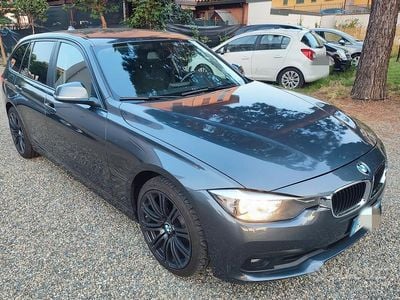 Usata BMW 318 Advantage 150 CV (110 kW) 2017 Grigio Station wagon