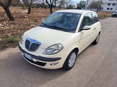 usata Lancia Ypsilon mod.oro 1.2