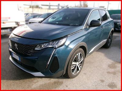 Usata Peugeot 3008 Allure 130 CV (95 kW) 2022 Blu SUV
