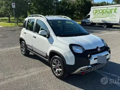 Usata Fiat Panda Cross Cross 95 CV (69 kW) 2016 Bianco Utilitaria