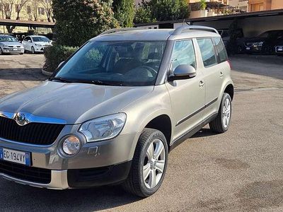 Usata Skoda Yeti Adventure 105 CV (77 kW) 2011 Beige SUV