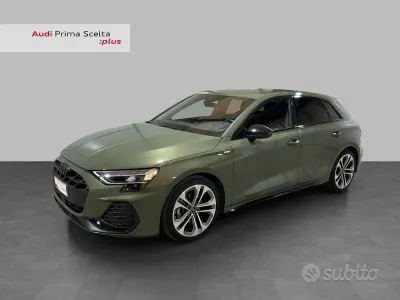 Usata Audi A3 S-Line 150 CV (110 kW) 2025 Verde distretto metallizzato Berlina