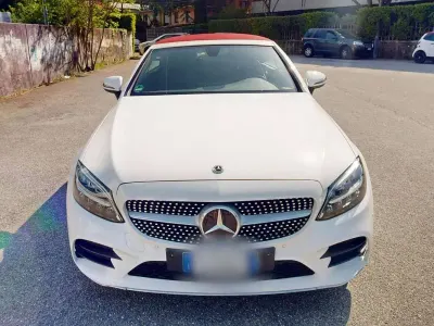 Gebraucht Mercedes C180 Premium 156 PS (114 kW) 2021 Weiß Cabrio