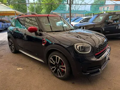 Usata Mini John Cooper Works Countryman 306 CV (225 kW) 2023 Enigmatic black SUV