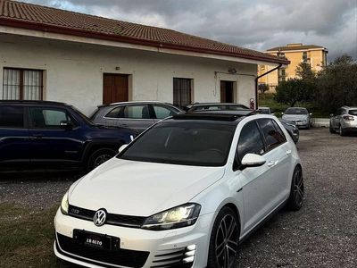 Usata VW Golf VII Sound 184 CV (135 kW) 2017 Bianco Berlina