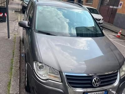 Usata VW Touran 2007 Grigio Monovolume
