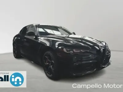 Nuova Alfa Romeo Giulia Quadrifoglio 519 CV (381 kW) 2026 Nero vulcano Berlina