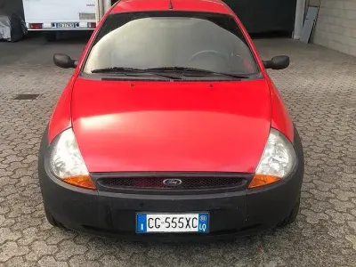 Usata Ford Ka Collection 69 CV (50 kW) 2004 Rosso Utilitaria