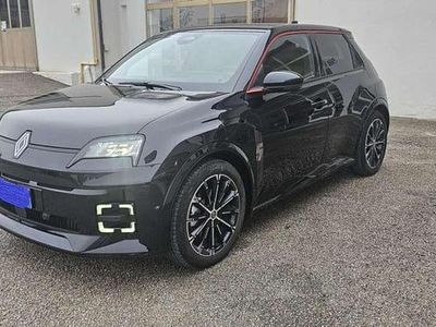 Usata Renault 5 E-Tech Iconic 110 kW (150 CV) 2025 Nero Berlina