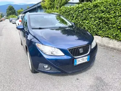 Usata Seat Ibiza ST 90 CV (66 kW) 2012 Blu Station wagon