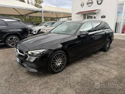 Gebraucht Mercedes C200 Premium 163 PS (119 kW) 2022 Schwarz Kombi
