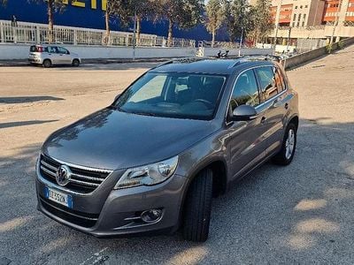 Usata VW Tiguan Trendline 140 CV (102 kW) 2010 Grigio SUV