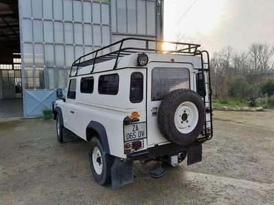 Usata Land Rover Defender 113 CV (83 kW) 1997 SUV