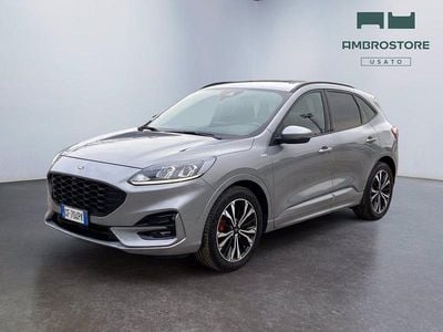 Usata Ford Kuga ST-Line 190 CV (139 kW) 2021 Solar silver SUV