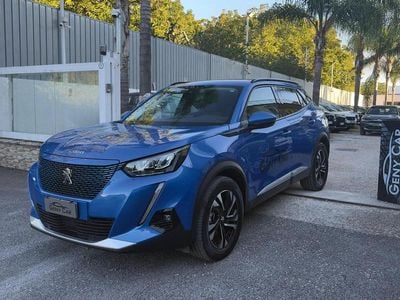 Usata Peugeot e-2008 Allure 56 kW (77 CV) 2021 Blu SUV