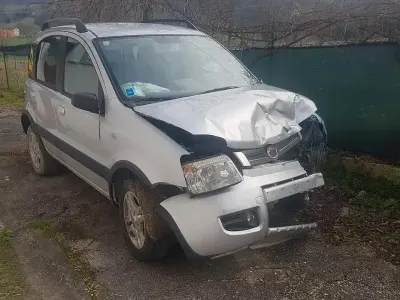 Usata Fiat Panda Climbing 60 CV (44 kW) 2009 Grigio Utilitaria