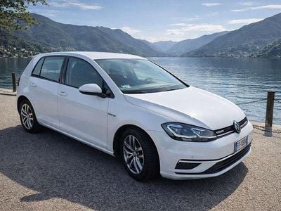 Usata VW Golf VII Comfortline 110 CV (80 kW) 2017 Berlina
