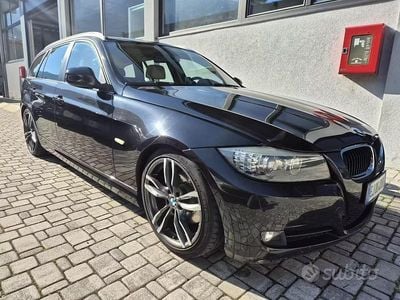 Begagnad BMW 320 184 HK (135 kW) 2011 Blå Kombi