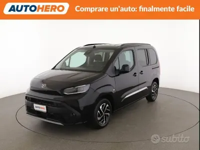 Usata Toyota Proace Verso City 110 CV (80 kW) 2024 Nero Station wagon