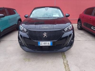 Nero Usata 2021 Peugeot 2008 Active SUV | 16.900 € (Buon prezzo)