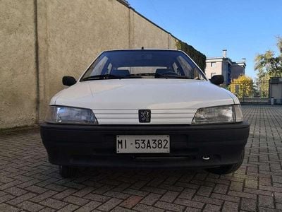 Usata Peugeot 106 50 CV (36 kW) 1994 Bianco Utilitaria