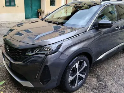 Begagnad Peugeot 3008 Active 131 HK (96 kW) 2021 SUV